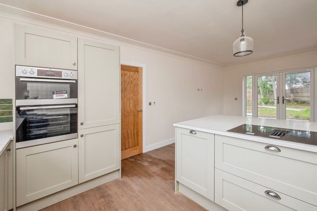 7, Mede Court, Low Road, Great Yarmouth photo 4