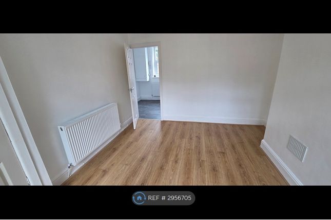 Briggs Street, Leigh photo 5