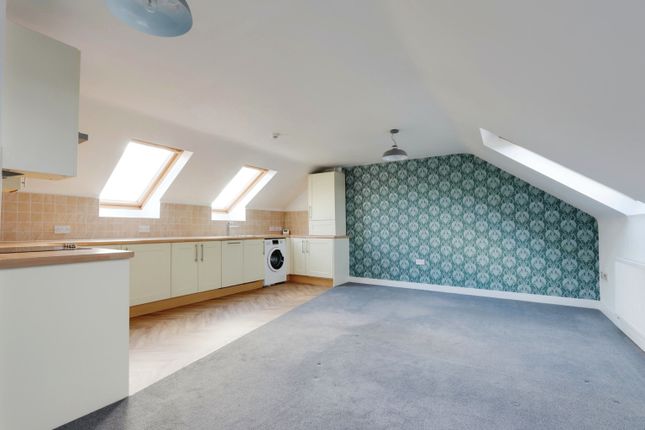 Flat for sale in St. Andrews Court, Hull