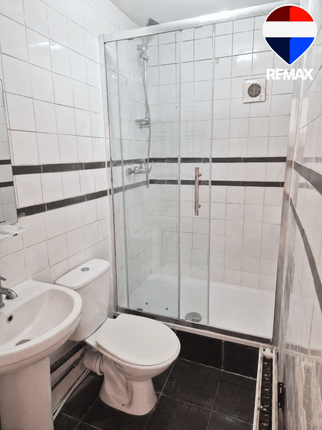84A, Hermit Road, London photo 5