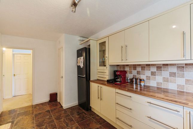 16, Park View Court, Lancashire photo 4