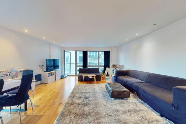 210 417, Wick Lane, London photo 2
