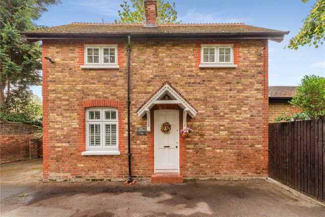 Detached house for sale in Old Watercress Walk, Carshalton Village