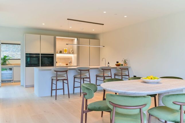 Cordelia Close, Blackheath photo 4
