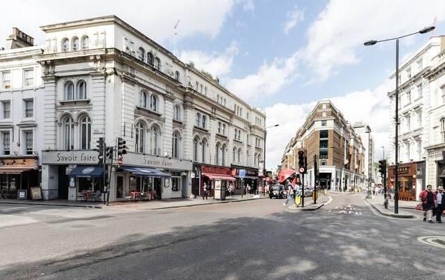 Flat for sale in 40 New Oxford Street, Bloomsbury Covent Garden, London