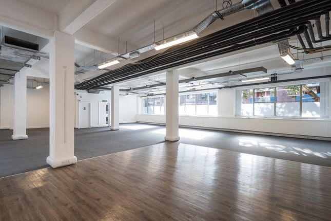 Thumbnail Office to let in Old Street