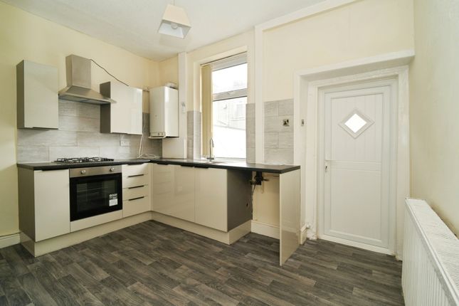 12, Fir Street, Lancashire photo 4