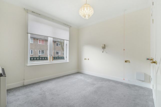 Flat 32, 47, Milmans Street, London photo 4