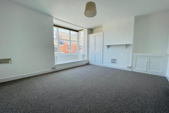15b, High Street, Leicester photo 2