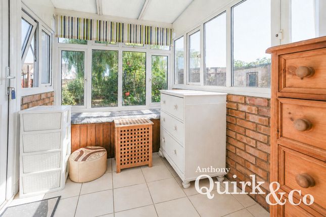 15, Jasmine Way, Clacton-on-sea photo 4