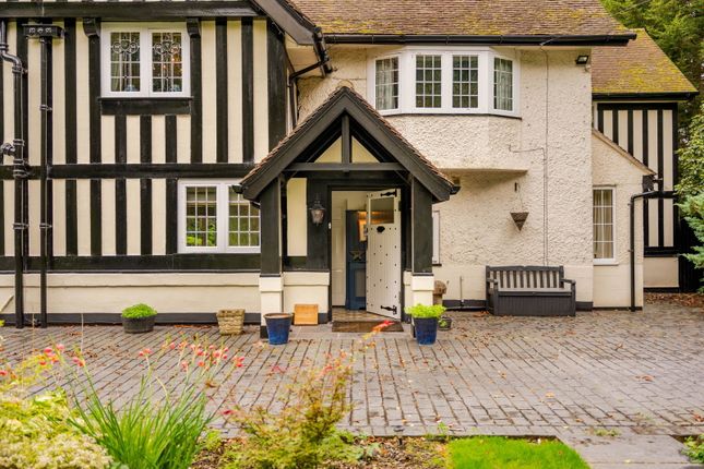 68, Adlington Road, Wilmslow photo 3