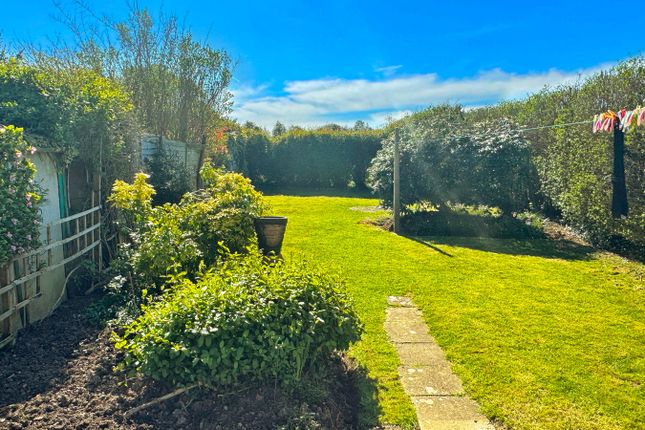 28, Layters Close, Gerrards Cross photo 2