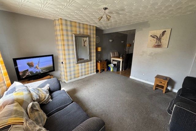 44, Clayton Avenue, Pontefract photo 4