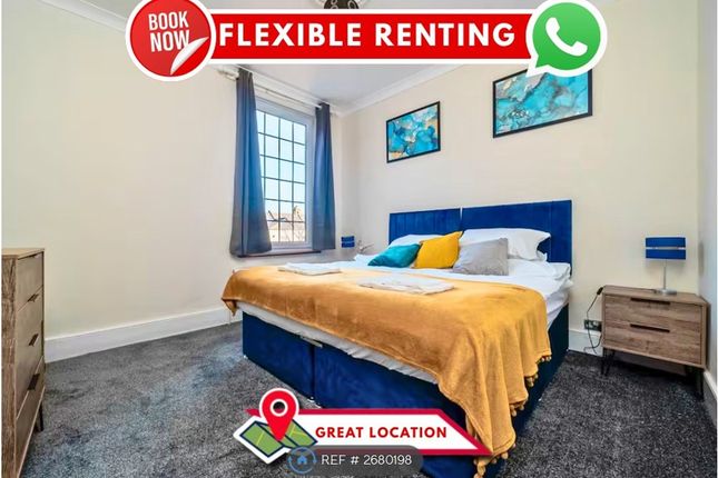 1-bed flat on Flat, Holly Road, London, £3,050/mo