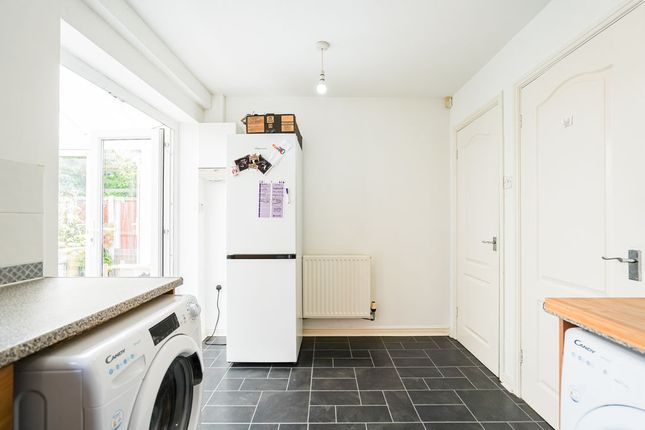 37, Penda Drive, Liverpool photo 4