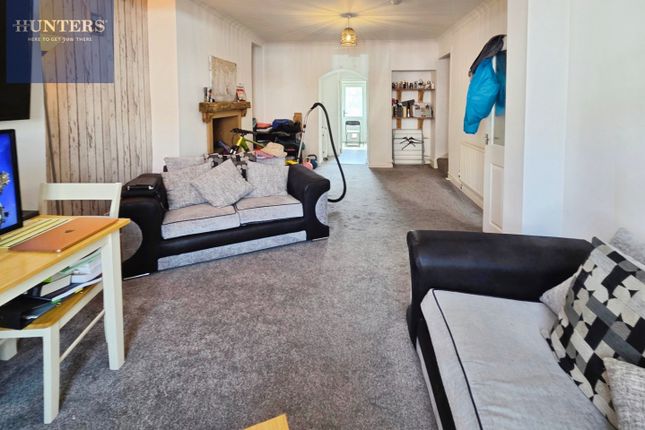 13, Waun Fach Terrace, Nantymoel photo 2