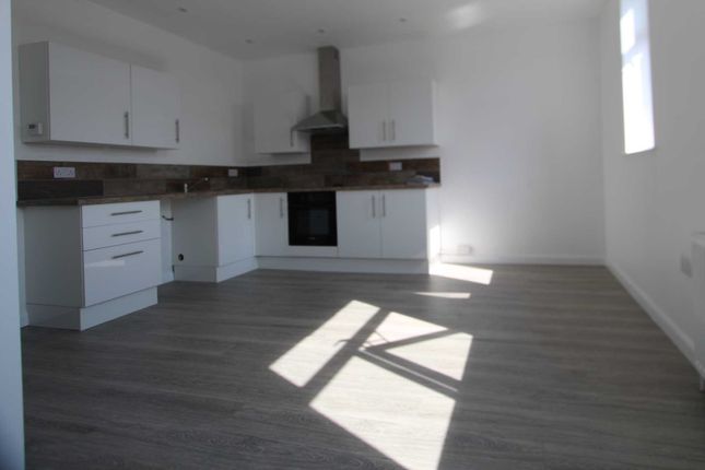 62a, Furtherwick Road, Canvey Island photo 3