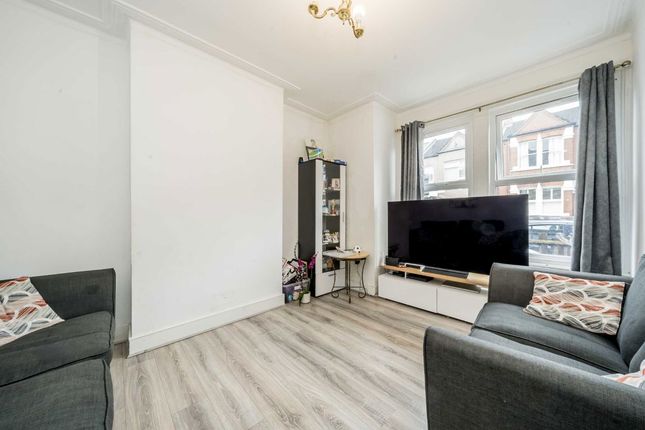 18, Bickley Street, London photo 2
