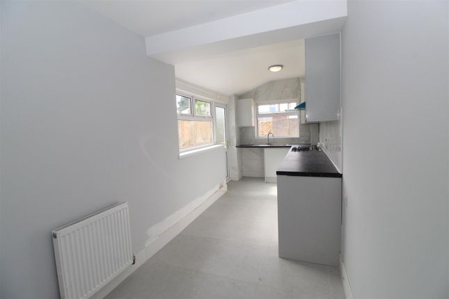 75, Norbury Road, Cardiff photo 2