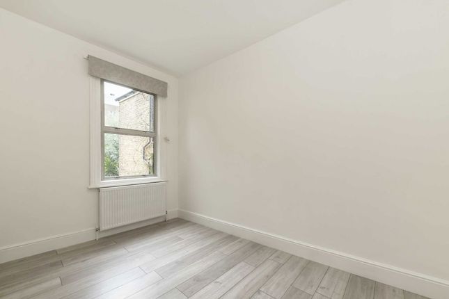 93B, Norroy Road, London photo 4