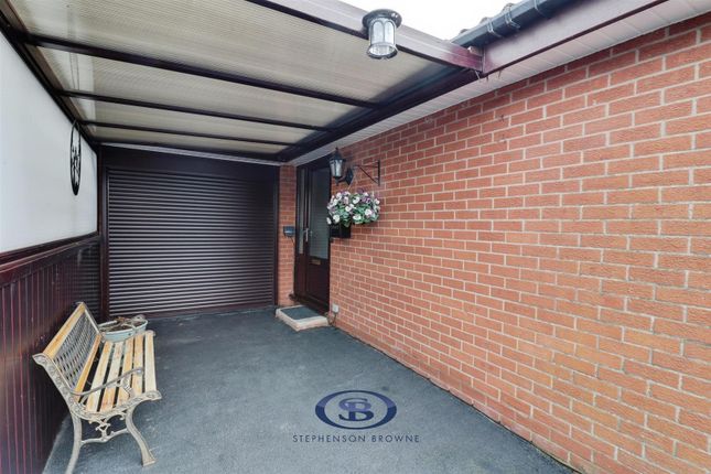 16, Ferndale Close, Sandbach photo 3