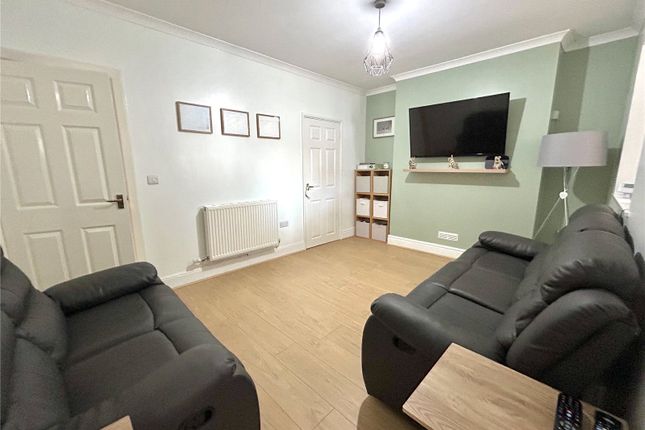 26, Brooke Avenue, Dyfed photo 4