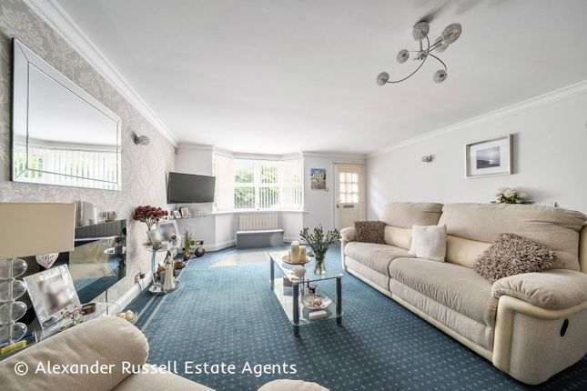 51, Beach Road, Westgate-on-sea photo 3