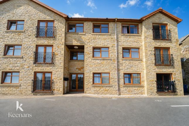 Flat 8, 10, Town Hall Street, Great Harwood photo 4