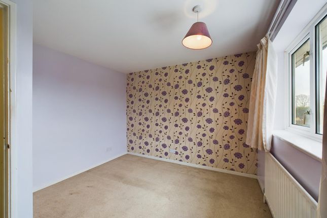 Terraced house for sale in Barrington Road, Crawley