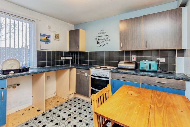 9 Hamilton House, Elizabeth Street, Corby photo 2