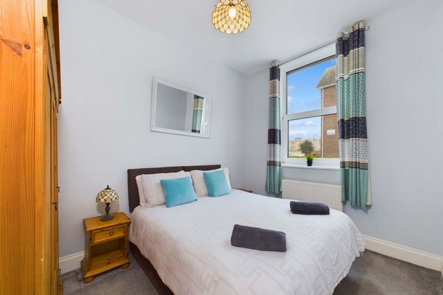 Flat for sale in Marine Drive, Preston, Paignton