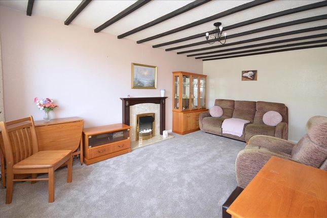 92, Mallows Drive, Raunds photo 4