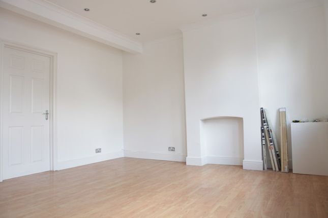 204a, Ripple Road, Barking photo 2