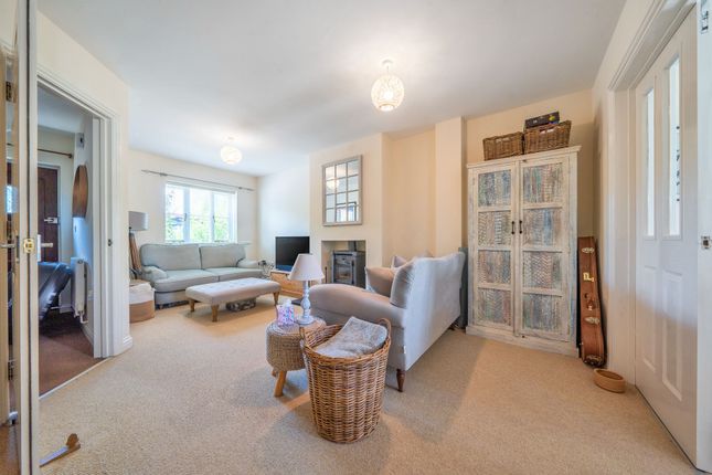 1 Walnut Close Stow Road, Moreton-In-Marsh photo 2