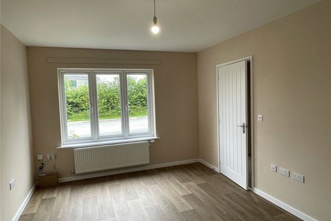 12, Cwm Y Lladron, Swansea photo 2