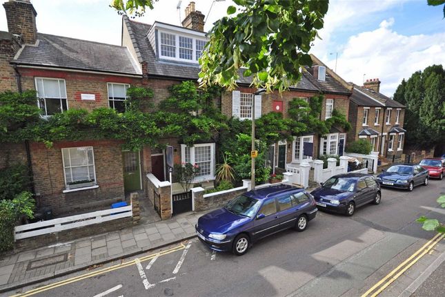 Terraced house to rent in Derby Road, London