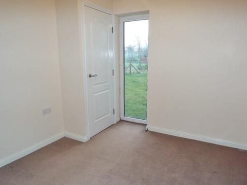 Whiteside Court, Bathgate photo 5