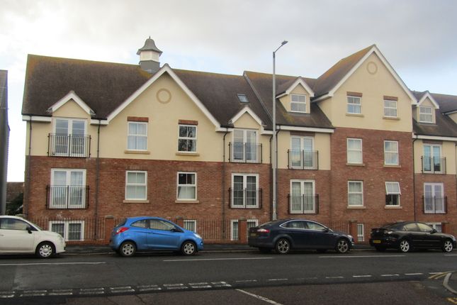 Thumbnail Flat to rent in Main Road, Dovercourt, Harwich