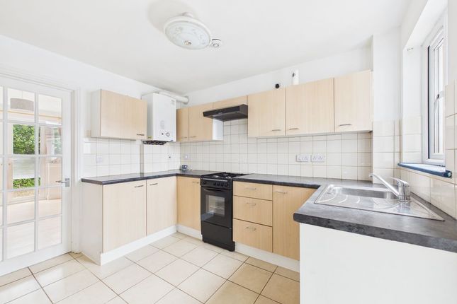 8, Jubilee Place, Camborne photo 4