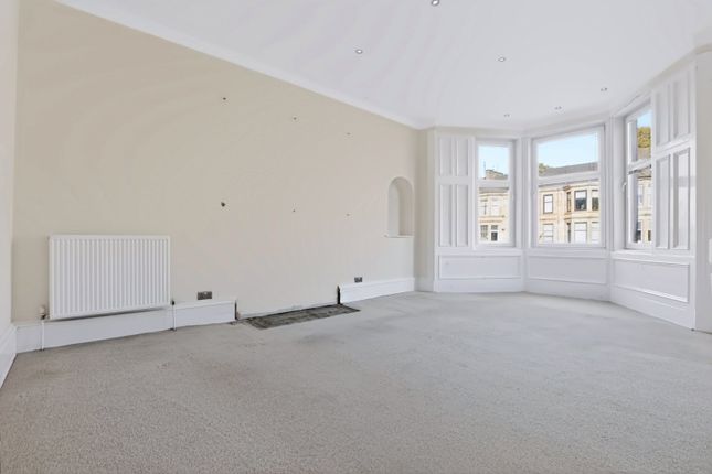 1/2, 13, Greenlaw Avenue, Renfrewshire photo 3
