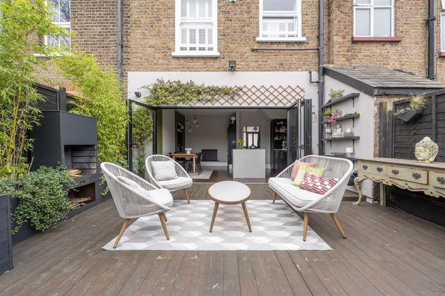 Terraced house for sale in Waverley Road, London