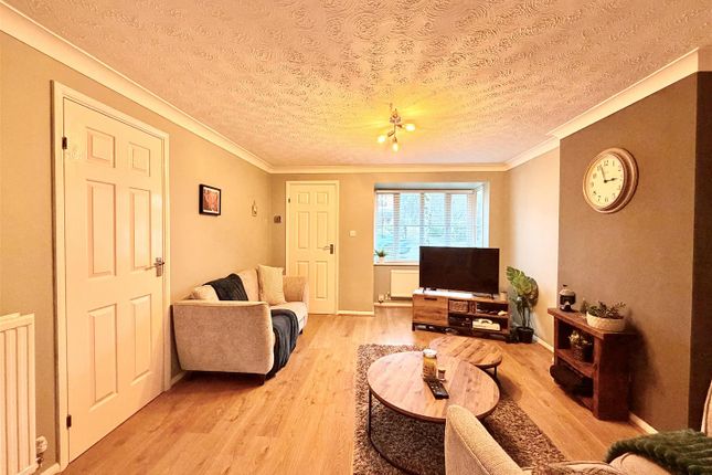7, Buttermere Way, Loughborough photo 3
