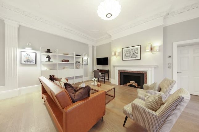 Cool Mayfair Escape| AC | Hertford St, Hertford Street, London photo 4