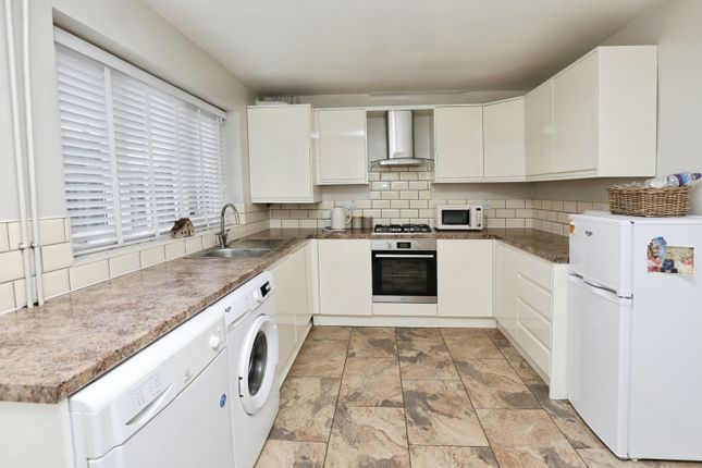 127, Glovers Lane, Bootle photo 4