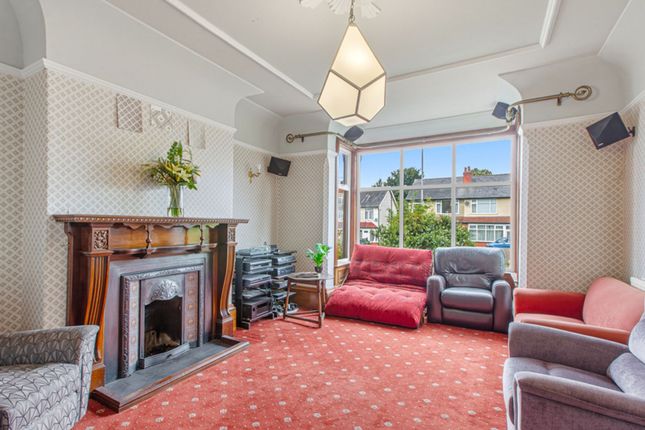 73 Sutherland Avenue, Leeds photo 4