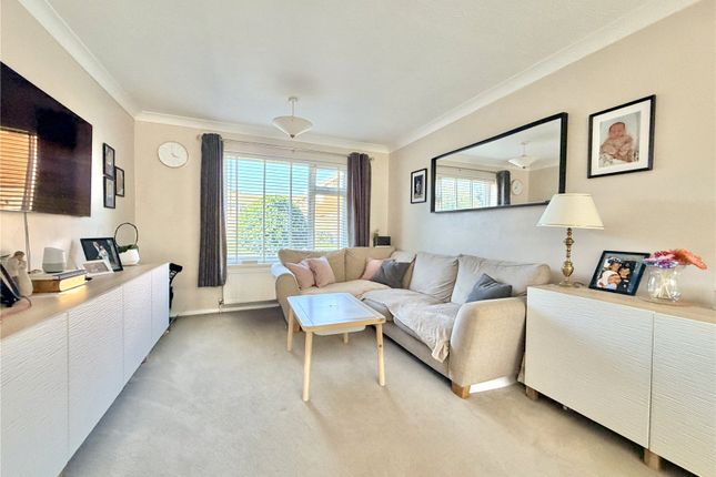 75, Bays Road, Lymington photo 3