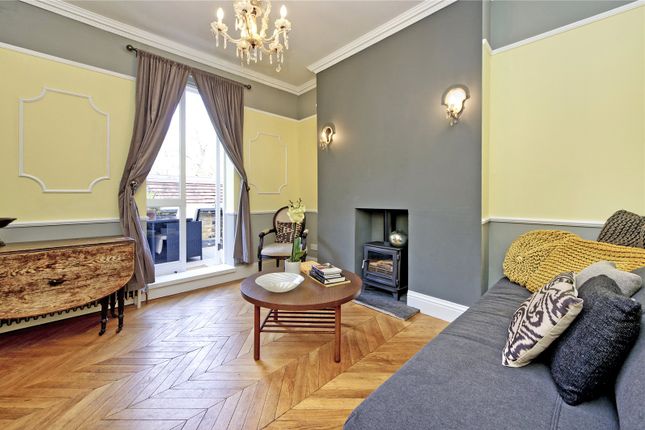 Thumbnail Flat for sale in Leinster Terrace, London