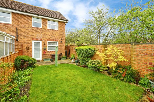 End terrace house for sale in Usk Way, Didcot