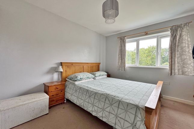54, Westways, Havant photo 4