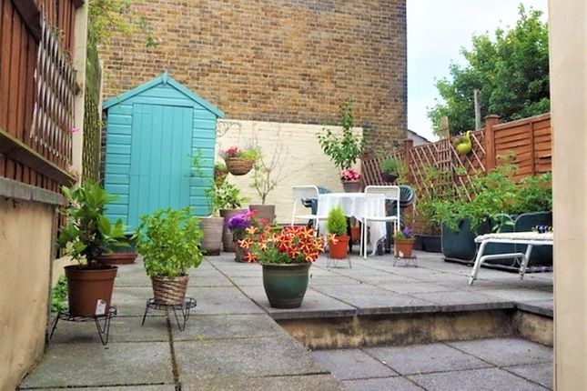Terraced house for sale in Lakedale Road, London